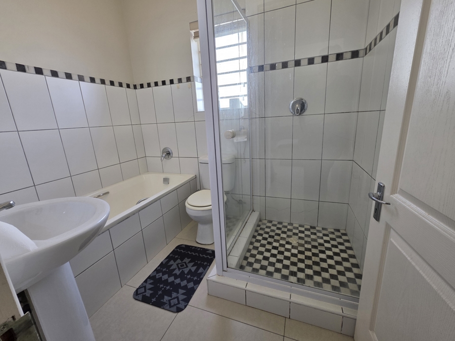 3 Bedroom Property for Sale in Bredasdorp Western Cape